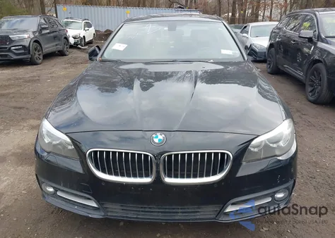 2015 BMW 528I xDrive z USA, uszkodzony, nr VIN WBA5A7C57FD625514